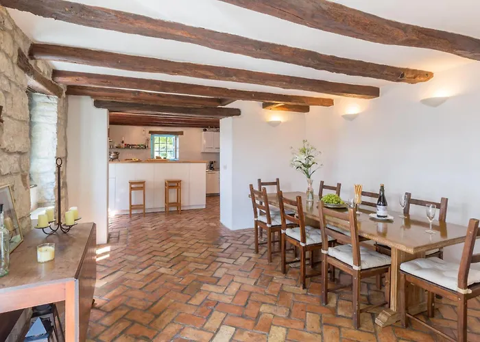 Vakantiehuis Stunning In Oprtalj