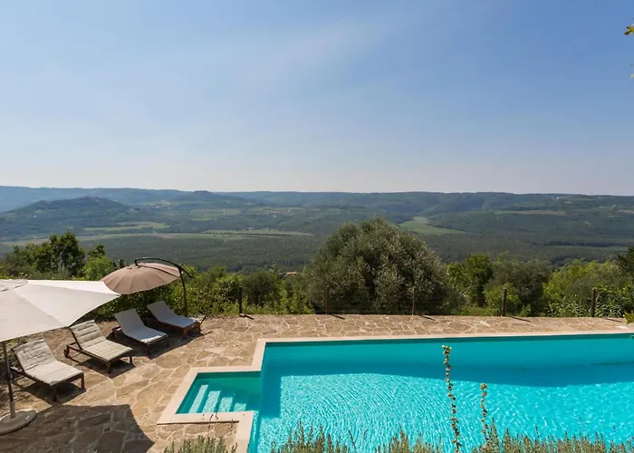 Stunning In * Oprtalj